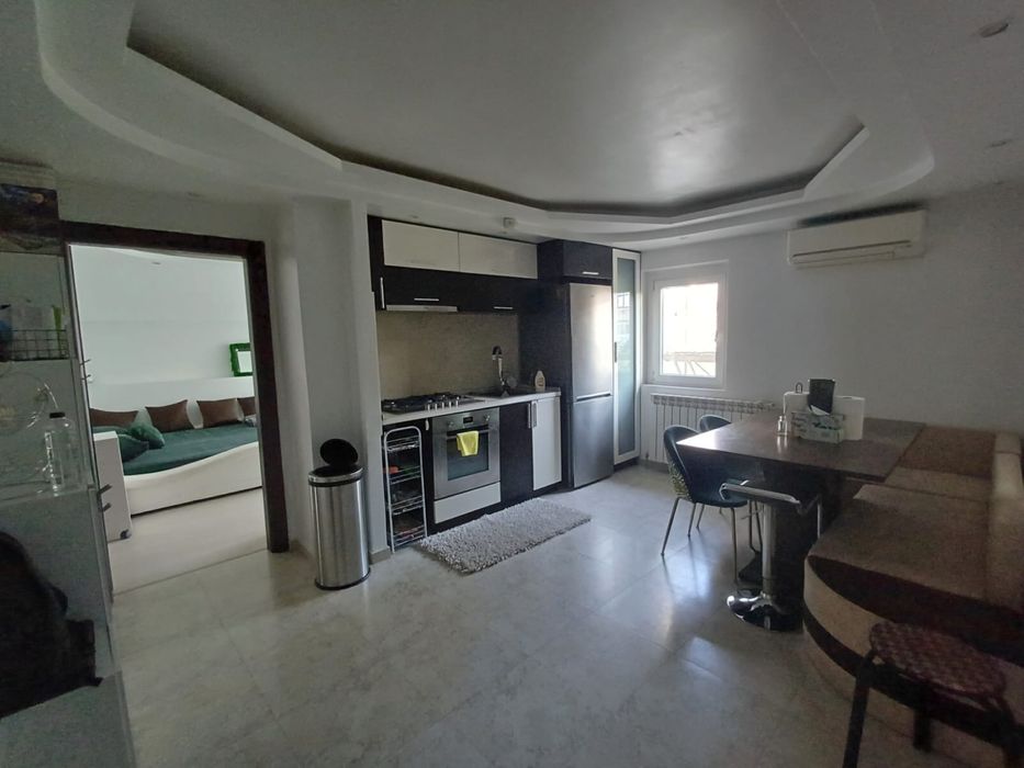 Apartament cu 2 camere de inchiriat