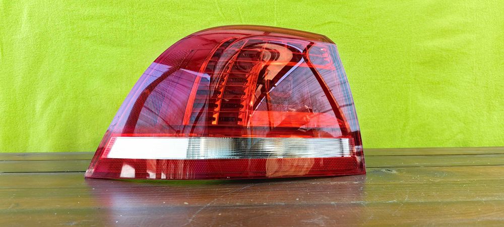 Стоп за VW Touareg 7p LED / ВФ Туарег 7п