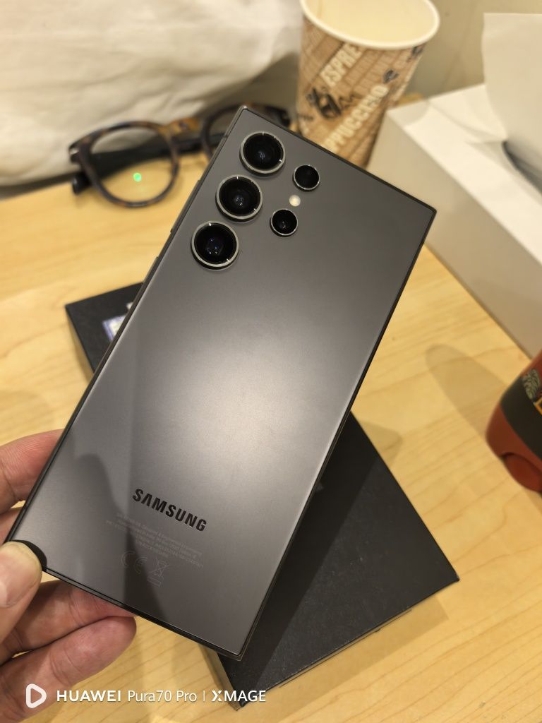 Samsung S24 Ultra 256gb titanium black