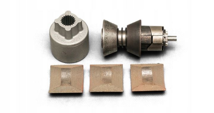 Troliu Dragon Winch 13000 HD ST, cablu sintetic (trage 5894 kg )