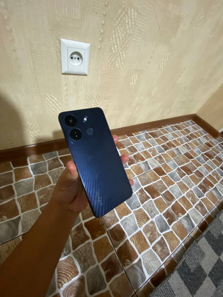 Infinix smart 7 HD