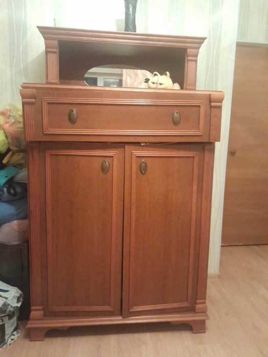 Комод или шкаф тумба