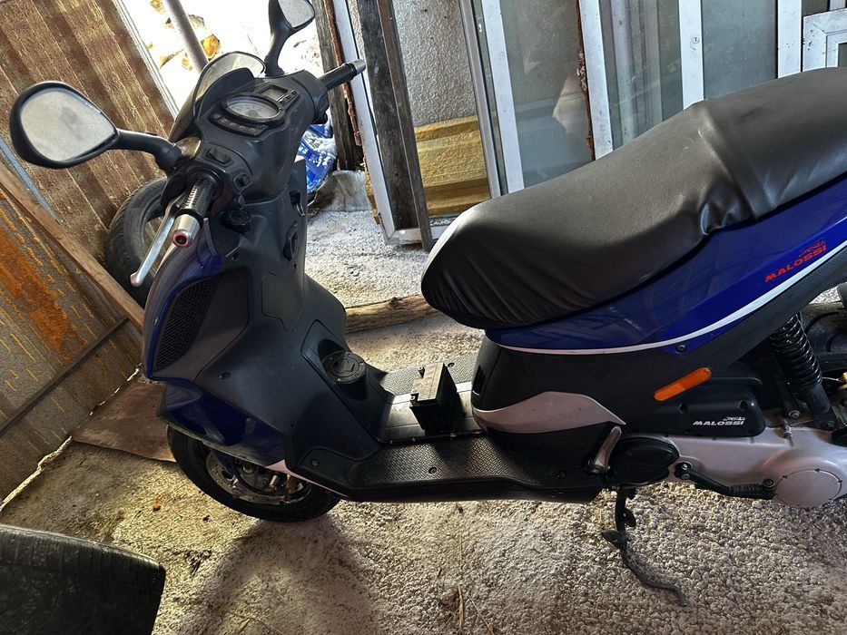 Scuter piaggio nrg power