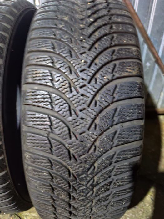 Anvelope 215 60 R16 iarna kumho