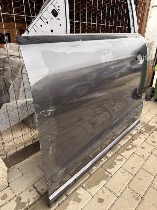 Usa stanga fata sofer Audi Q5 8R