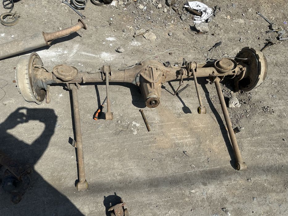 Продам задний мост на ниву состояние хорошее