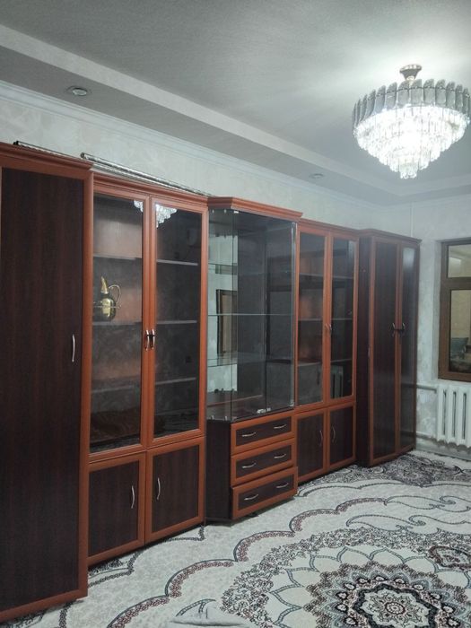 Mehmonxona uchun mebel