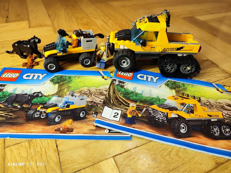Lego CITY Misiune in jungla cu autoblindata 60159, utilizat
