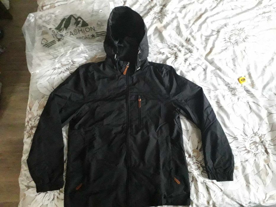 Чисто ново мъжко оригинално Outdoor яке