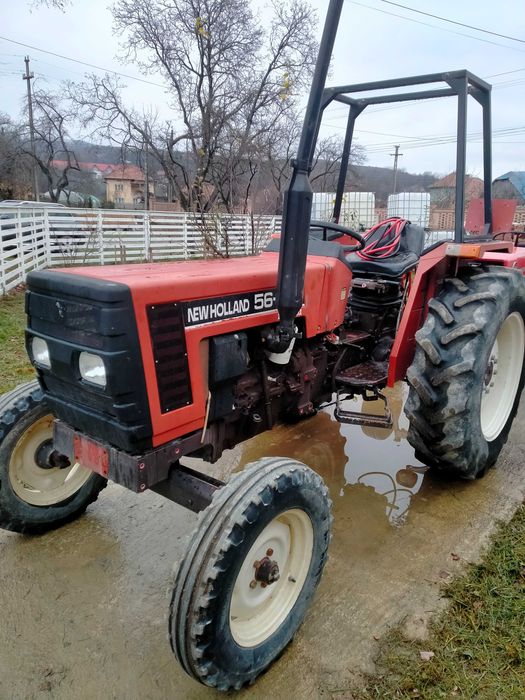 Vând fiat new Holland