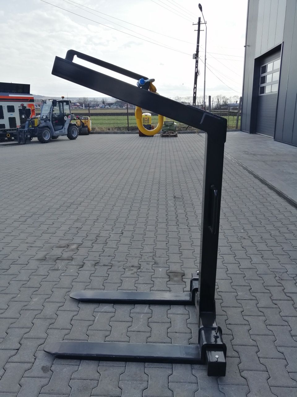 Furci macara capacitate 2000 kg