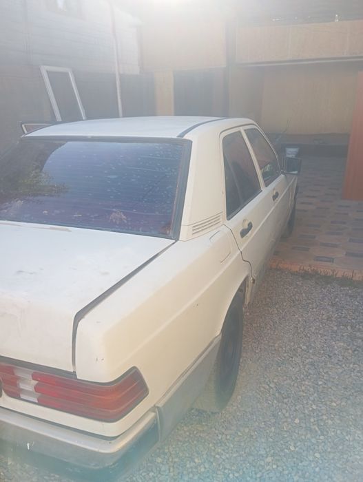 Продам Мерседес,190