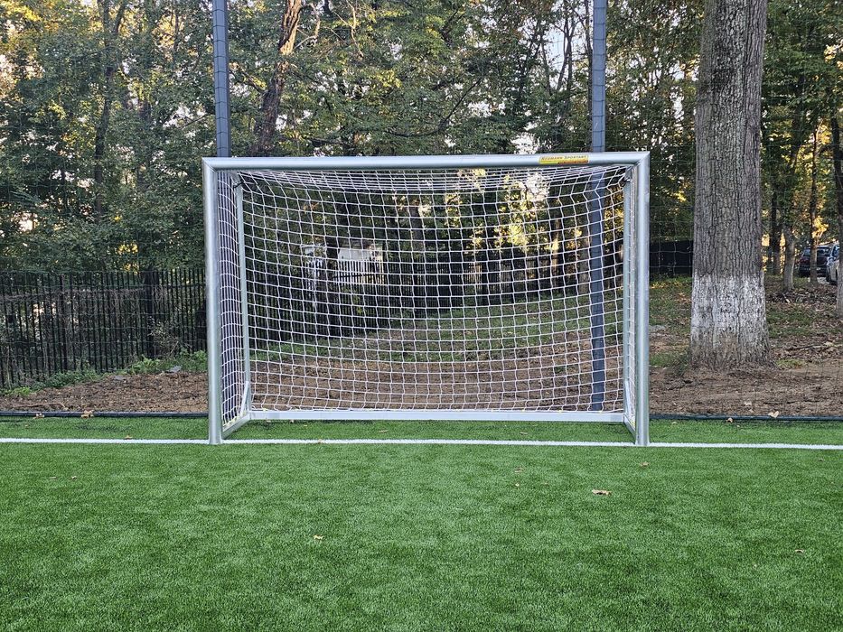 PORTI DE FOTBAL MOBILE din aluminiu dimensiunea  3X2X1 m /  3X2X1,5 m