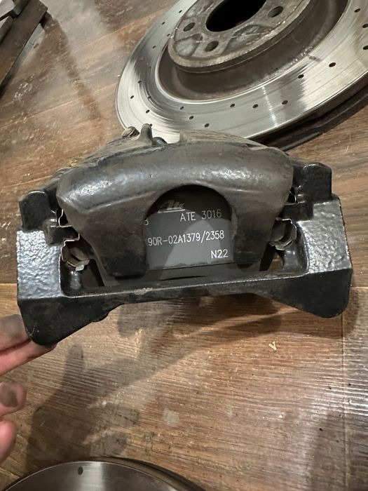 Спирачки комплект Ауди с5 Audi s5 b8/b8.5