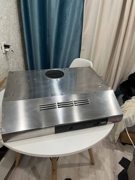 Вытяжка на кухню FRANKE