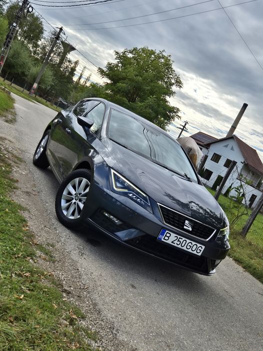 Seat leon 1.0 tsi 115 euro 6 Business farurile led