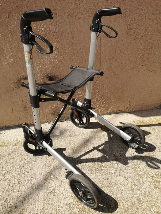 Rolator cadru roti mobil carucior rotile ortopedic  varstnici Germany