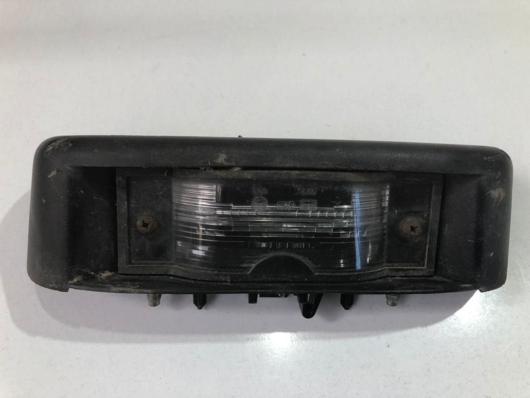 Lampa numar inmatriculare Opel Vivaro (2012->) 8200434687