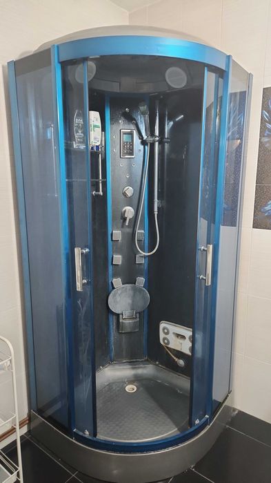 Cabina de dus cu masaj si radio