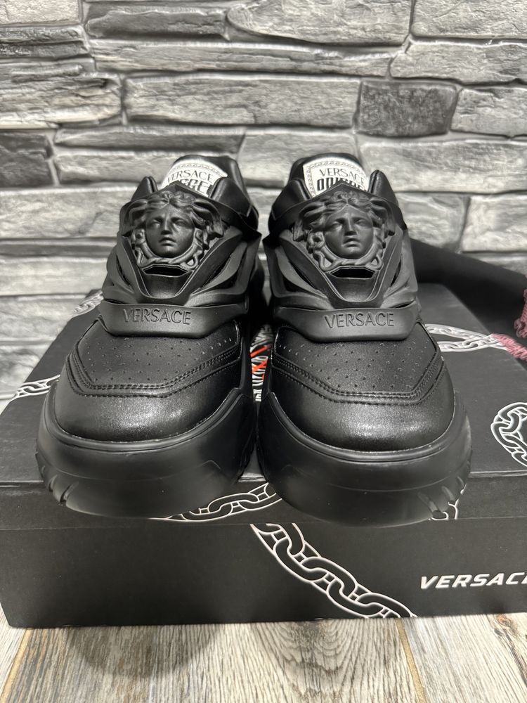 Versace Odissea Black 37-45