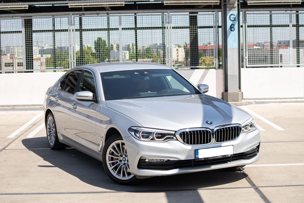 BMW Seria 5 G30 530e  252CP