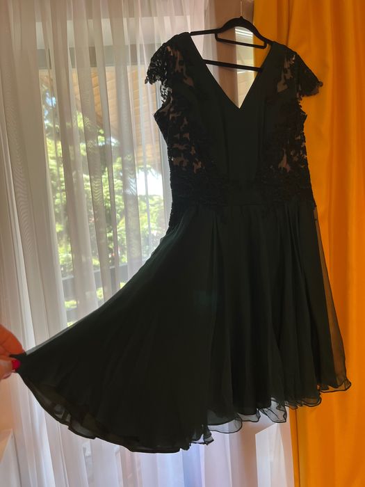 Rochie nasa, designer roman