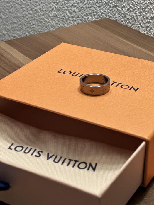 LV пръстен / Louis Vuitton ring BlackSilver