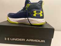 Bascheti Under Armour pentru fete, ca noi