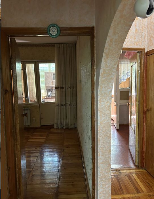 Срочно ‼️ 2комнатная 60м² балкон 2/6 2кв Чиланзара
