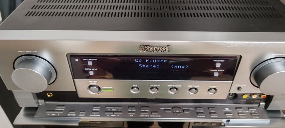 Preamplificator high end Sherwood AVP 9080 RDS