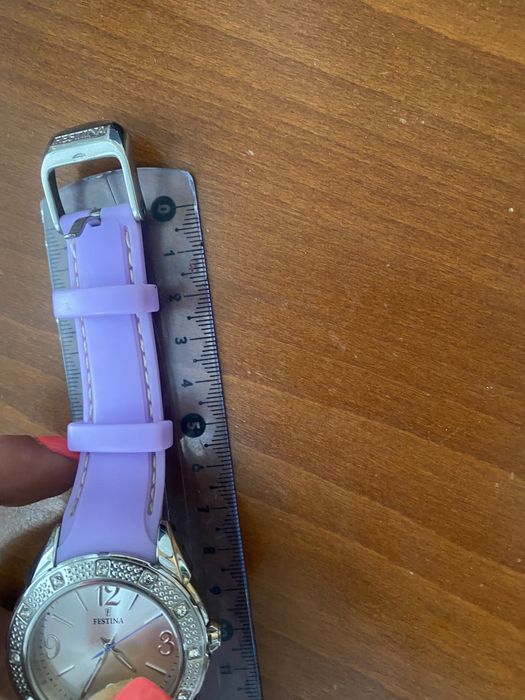 Часовник Festina