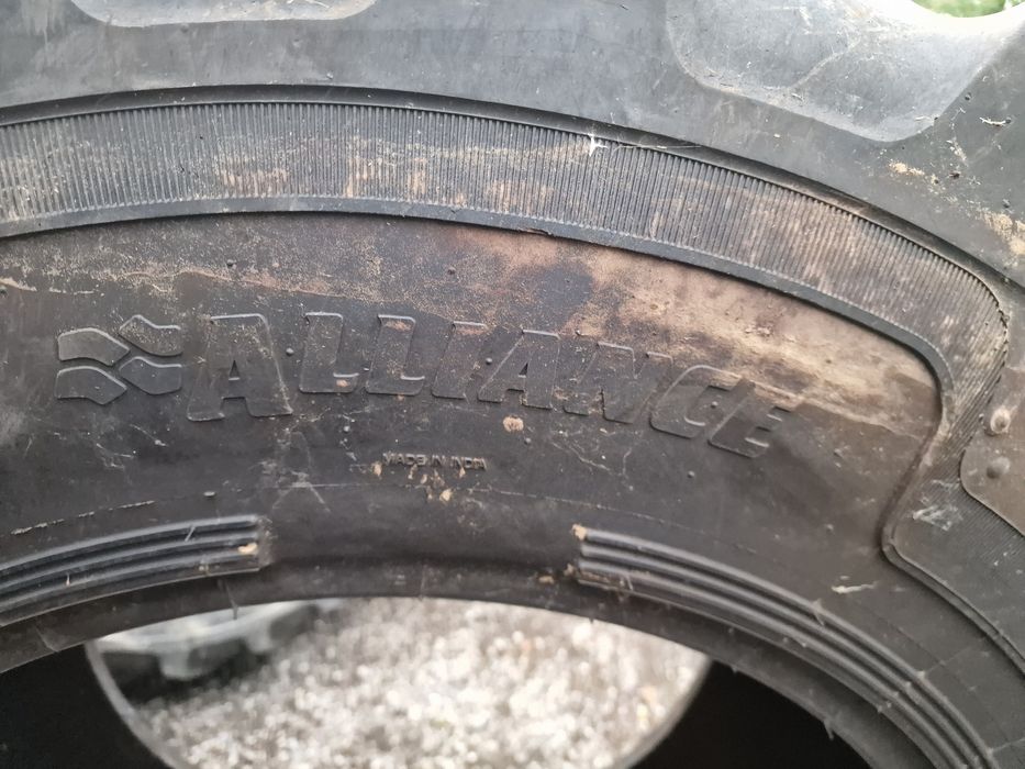 CAUCIUC Agri 16.9R28 (420/85R28) marca Alliance