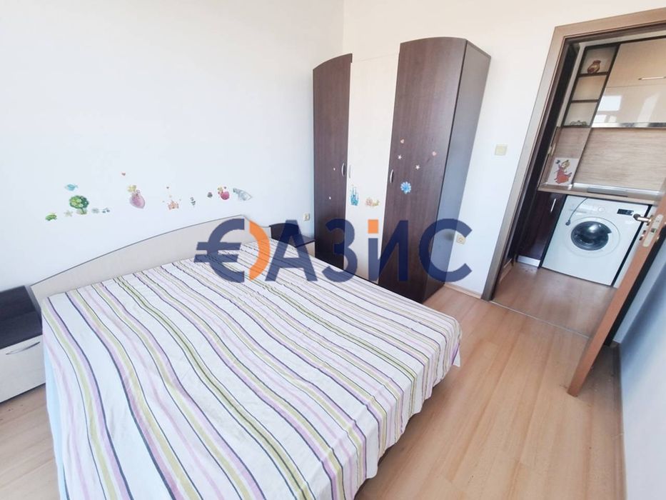 Продава се Двустаен апартамент в к.к. Слънчев бряг - 47 кв.м за 1062 €/кв.м - Снимка #5