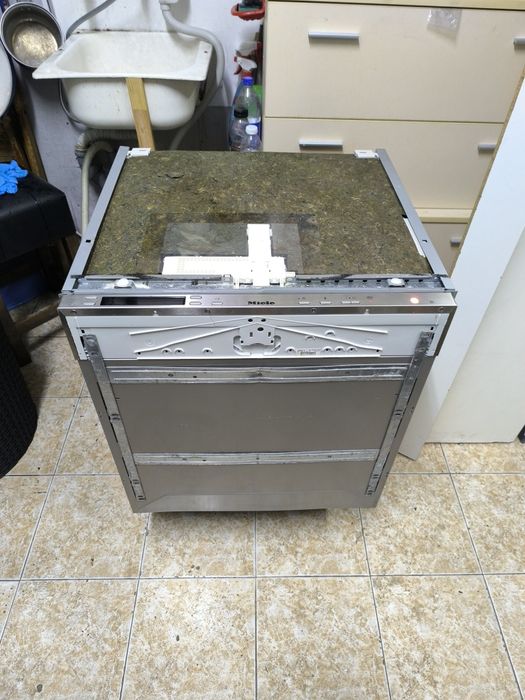 Съдомиялна Miele G 1872 SCVI за вграждане на 60см.