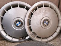 Оригинални тасове за старо BMW / 15ки/  2 броя