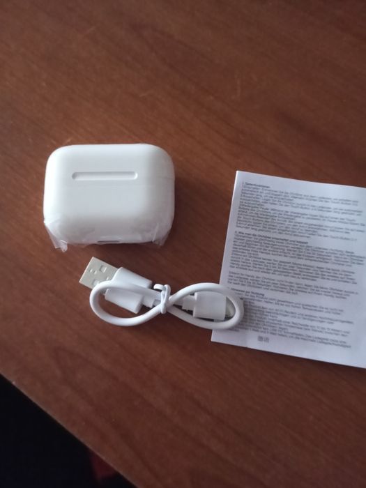 Продам беспроводные наушники