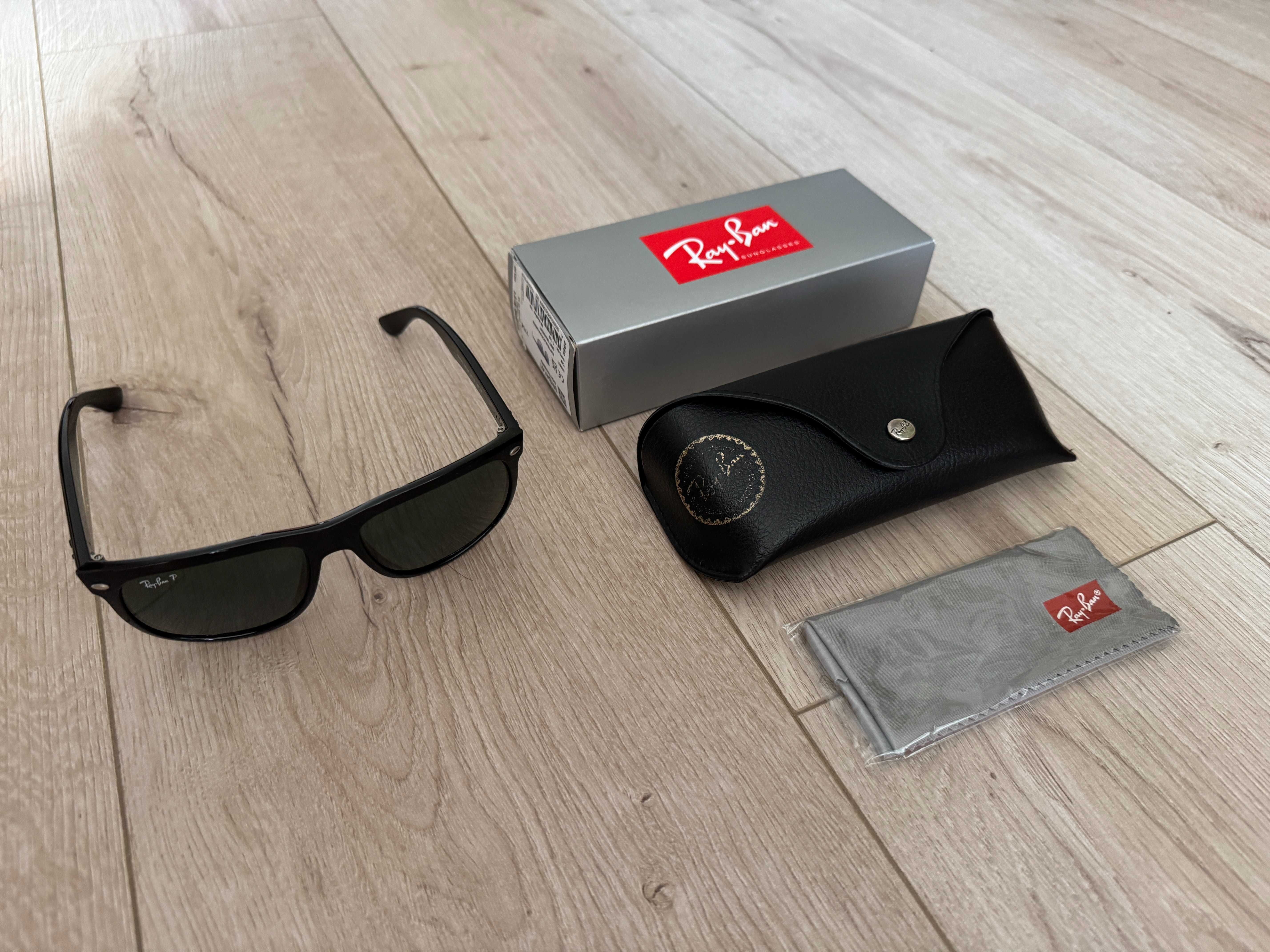 Ochelari de soare polarizati Ray-Ban Boyfriend RB4147 601/58 56-15 3P