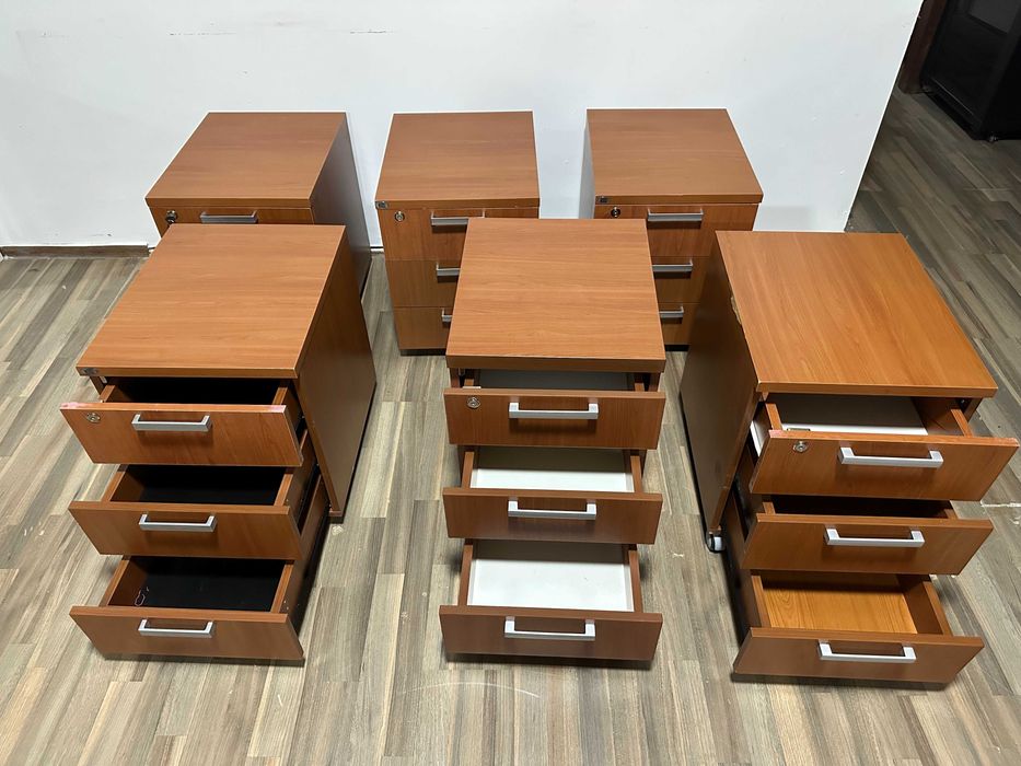 Rollbox cu 3 sertare; Mic Dulap pe rotile pentru birou; PAL