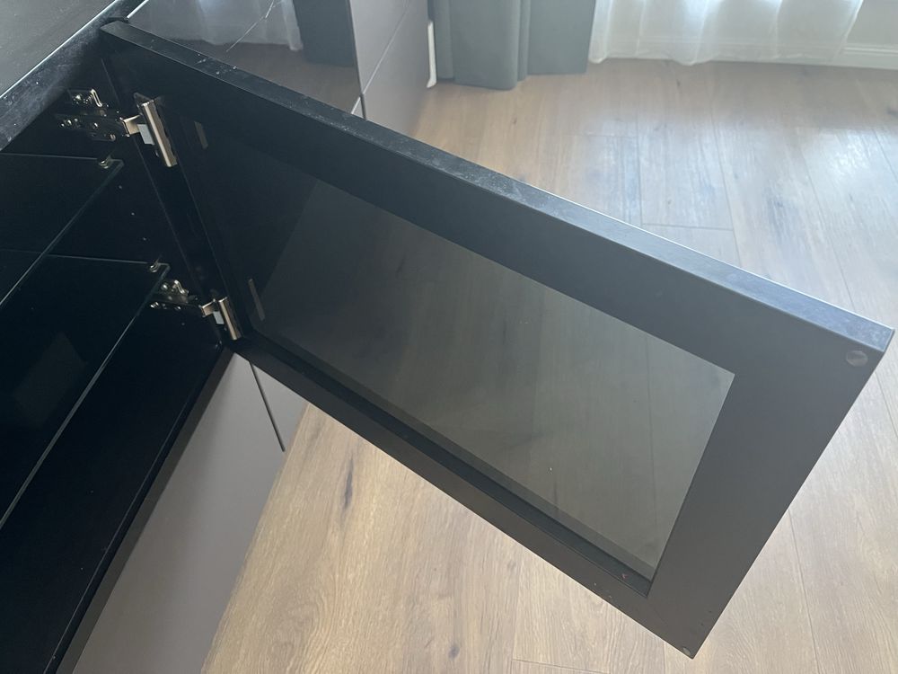 Шкафове Ikea besta