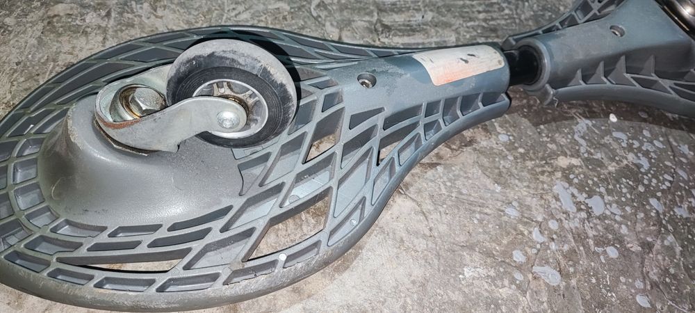 Waveboard folosit in stare buna