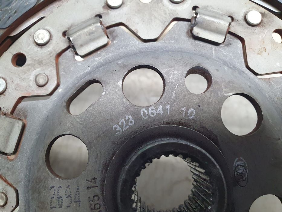 Kit ambreiaj volanta cu masa dubla 1.9  BKC BXE 323064110 Volkswagen