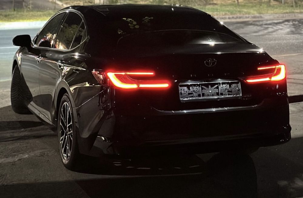 Toyota Camry Hybrid