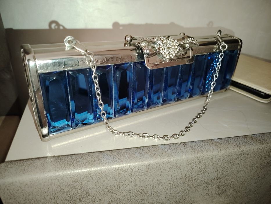 Бижютерий колье, вечерный клач