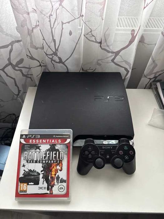 PlayStation 3  Silm + 2 Jocuri + Controller original