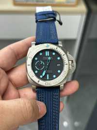 Luminor Panerai Submersible Titanium / Blue-black