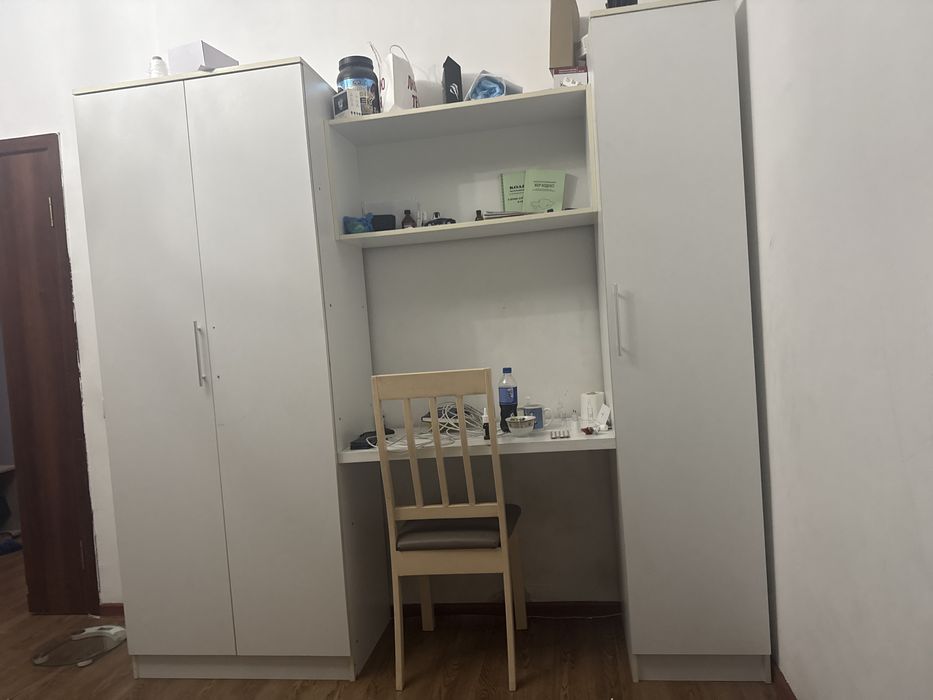 Срочно Продам шкаф за 15 000 тенге. В хорошем состоянии.