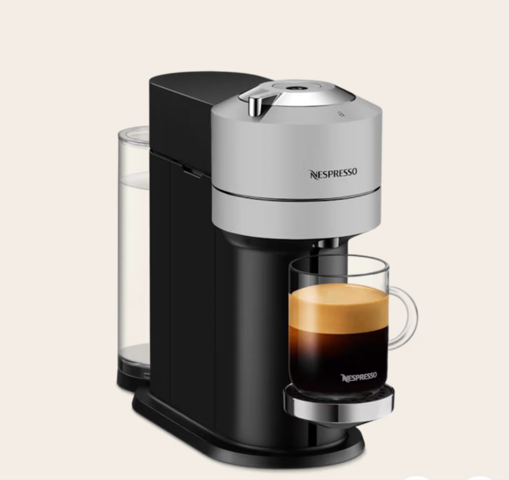 Продается кофемашина Nespresso Vertuo Next Deluxe
