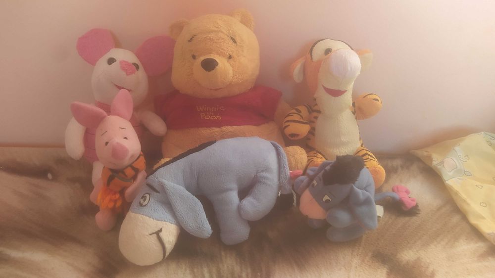 Vând pluș cu Winnie the Pooh