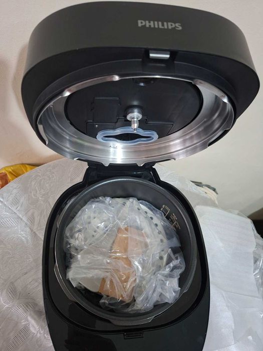 Мултикукър PHILIPS All-in- one 3000