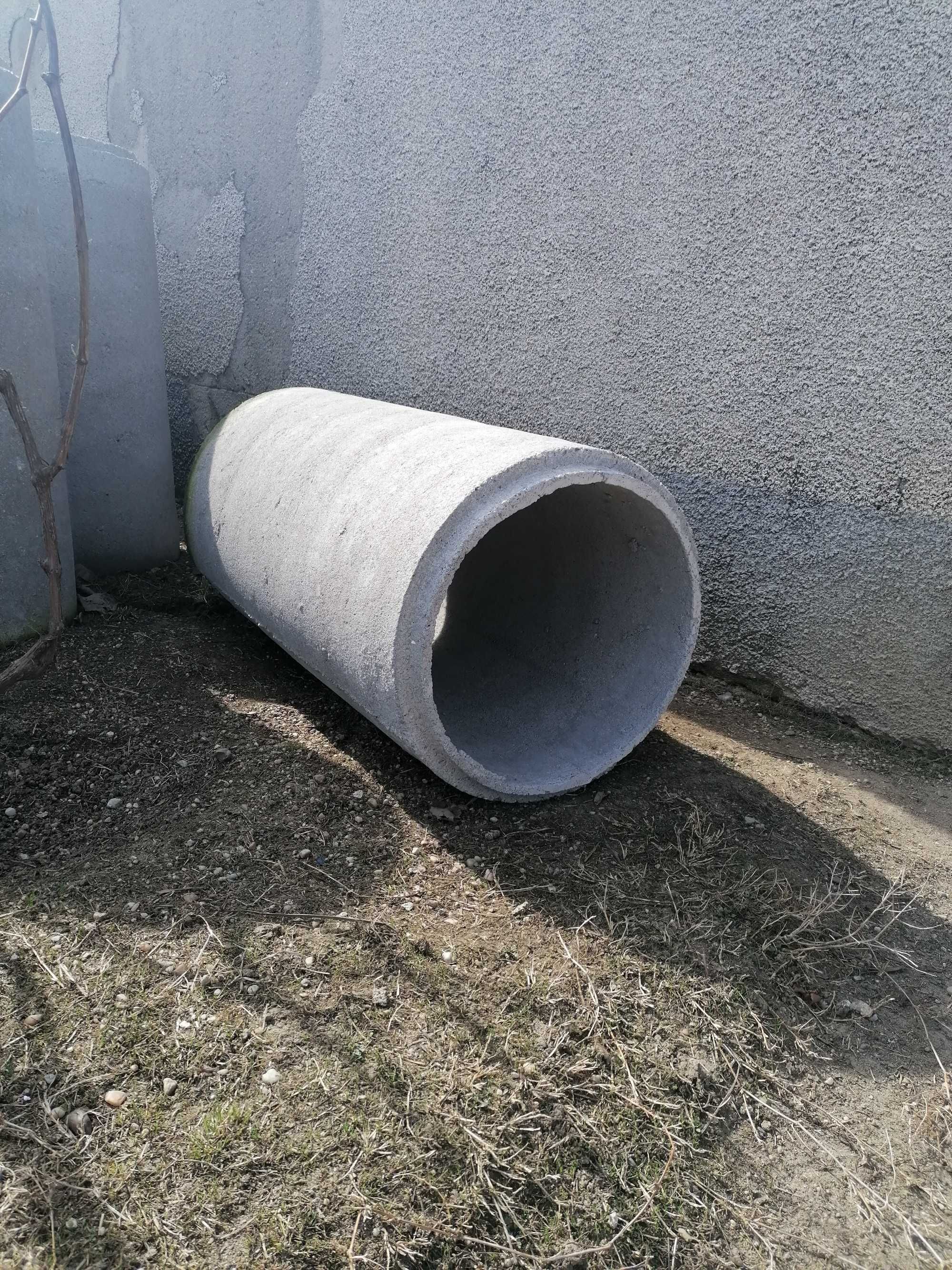 Tuburi beton vibrat pentru fântâni, canalizări, etc.